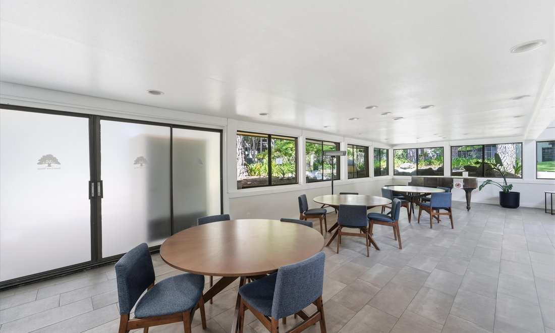 Condo in Los Angeles, California, United States 3 - 18305388