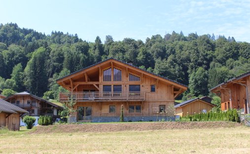 Haus in Samoëns, Auvergne-Rhone-Alpen, Frankreich 1