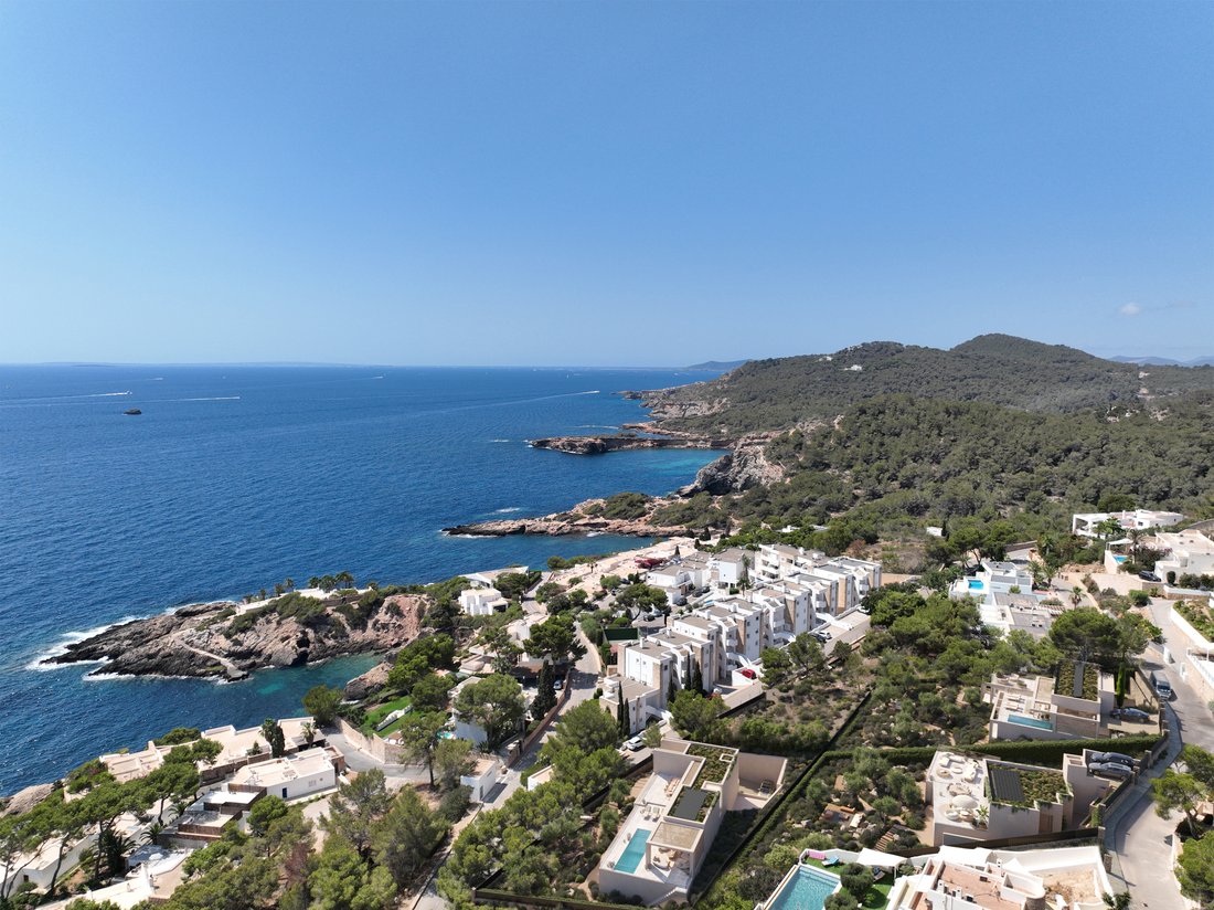 Villa in Roca Llisa, Santa Eularia des Riu, Balearic Islands 2 - 18305620