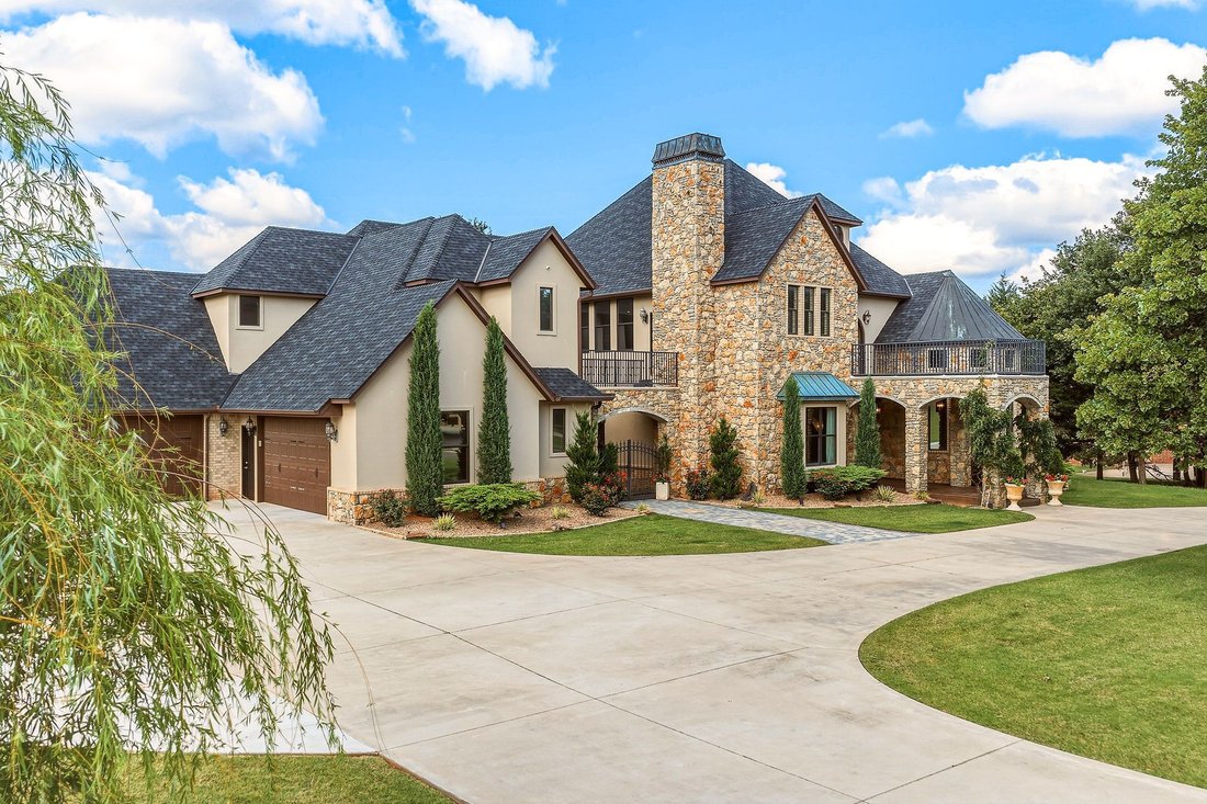 House in Edmond, Oklahoma, United States 1 - 18305734
