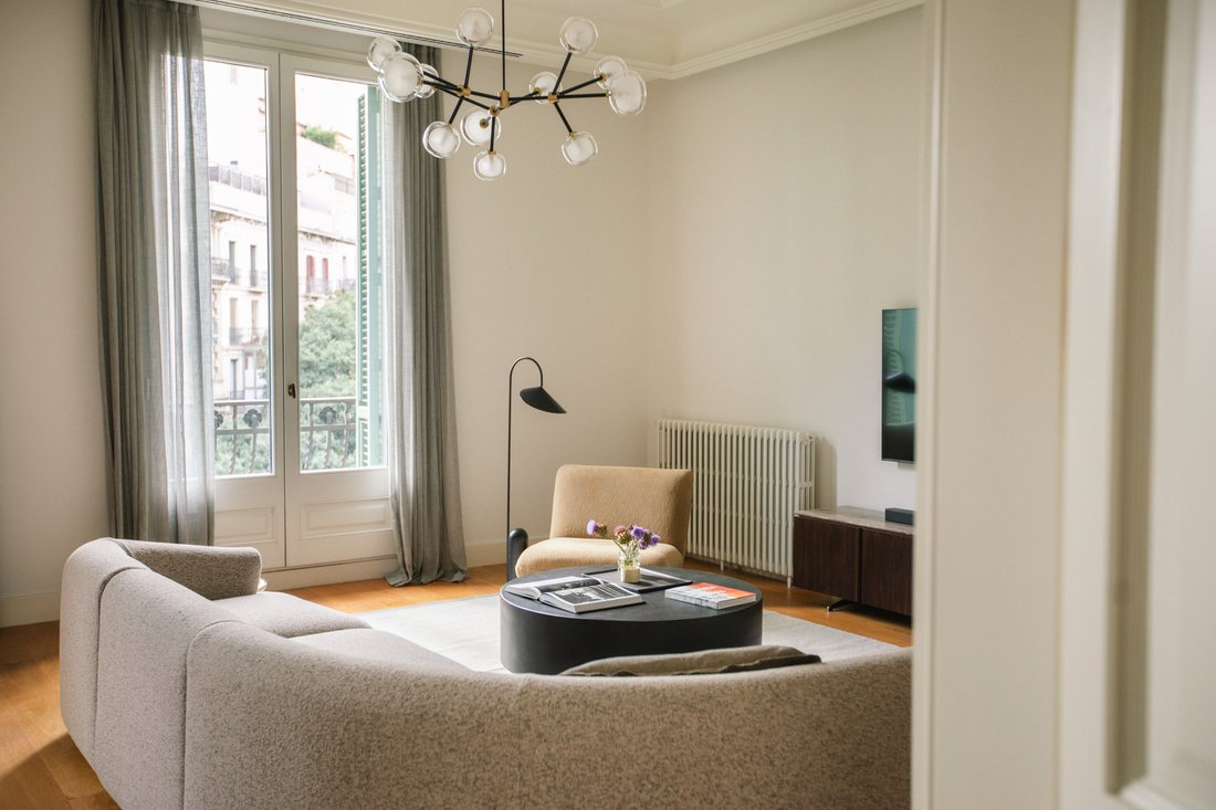Apartment in Eixample, Barcelona, Spain 2 - 18305618
