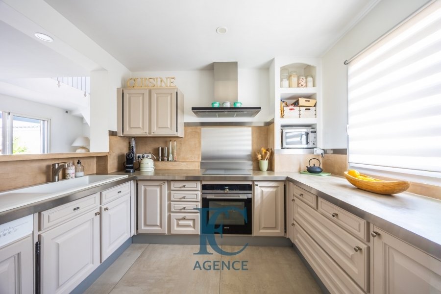 Casa a Sanary-sur-Mer, Provenza-Alpi-Costa Azzurra, Francia 5 - 18306270