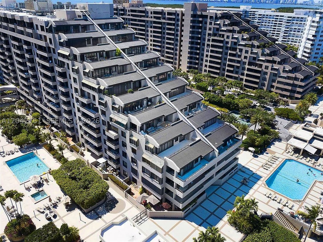 Condo in Key Biscayne, Florida, United States 3 - 18306409