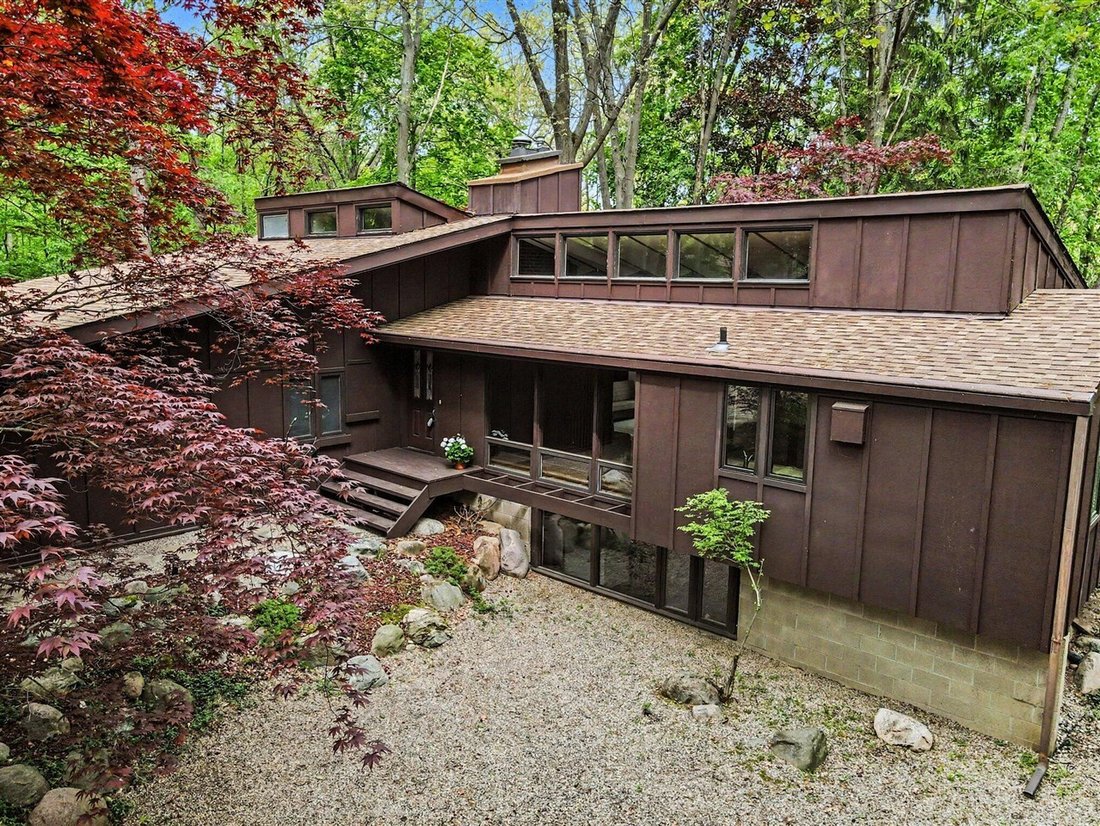 House in Kalamazoo, Michigan, United States 1 - 18307843