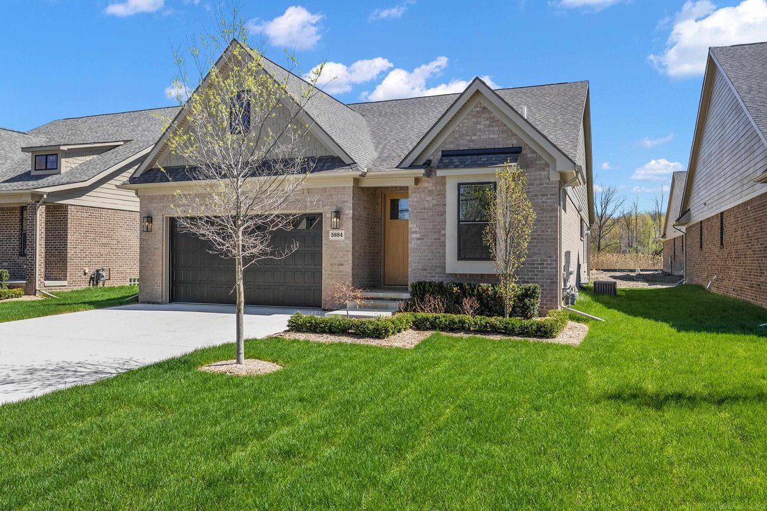 House in Troy, Michigan, United States 2 - 18307083