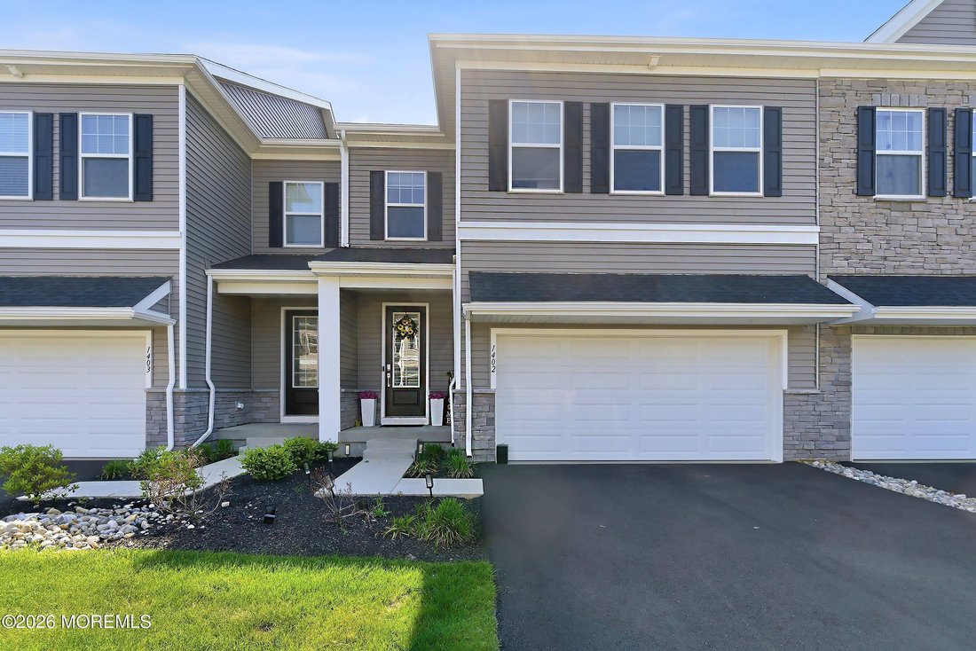 Condo in Marlboro Township, New Jersey, United States 1 - 18305842