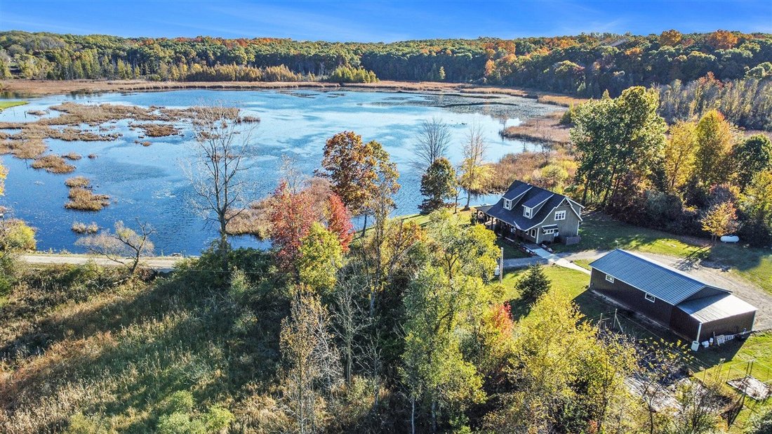House in Grass Lake Charter Township, Michigan, United States 1 - 18307560