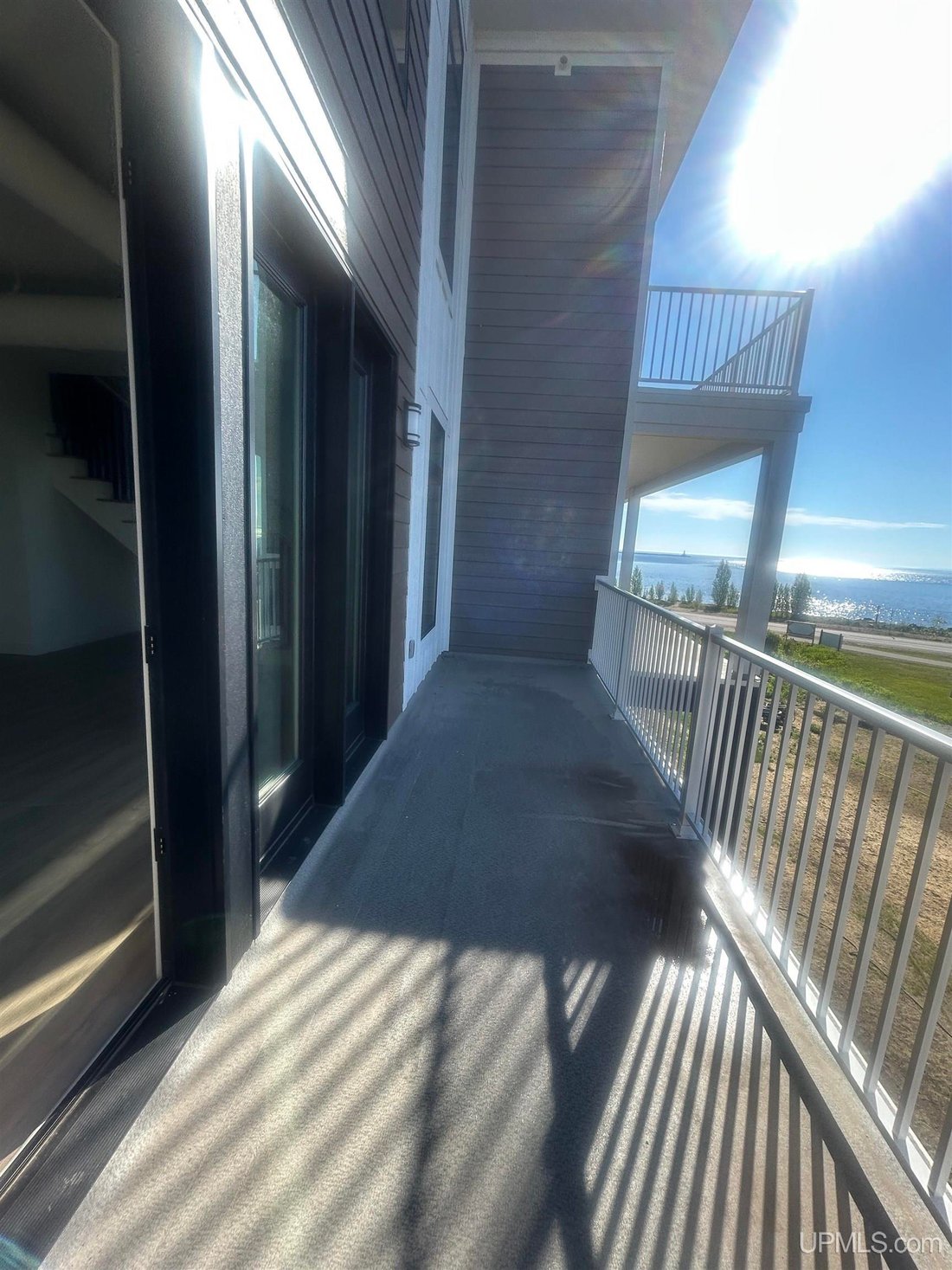 Condo in Marquette, Michigan, United States 5 - 18307602