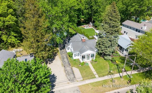Fennville, Michigan, United States 1