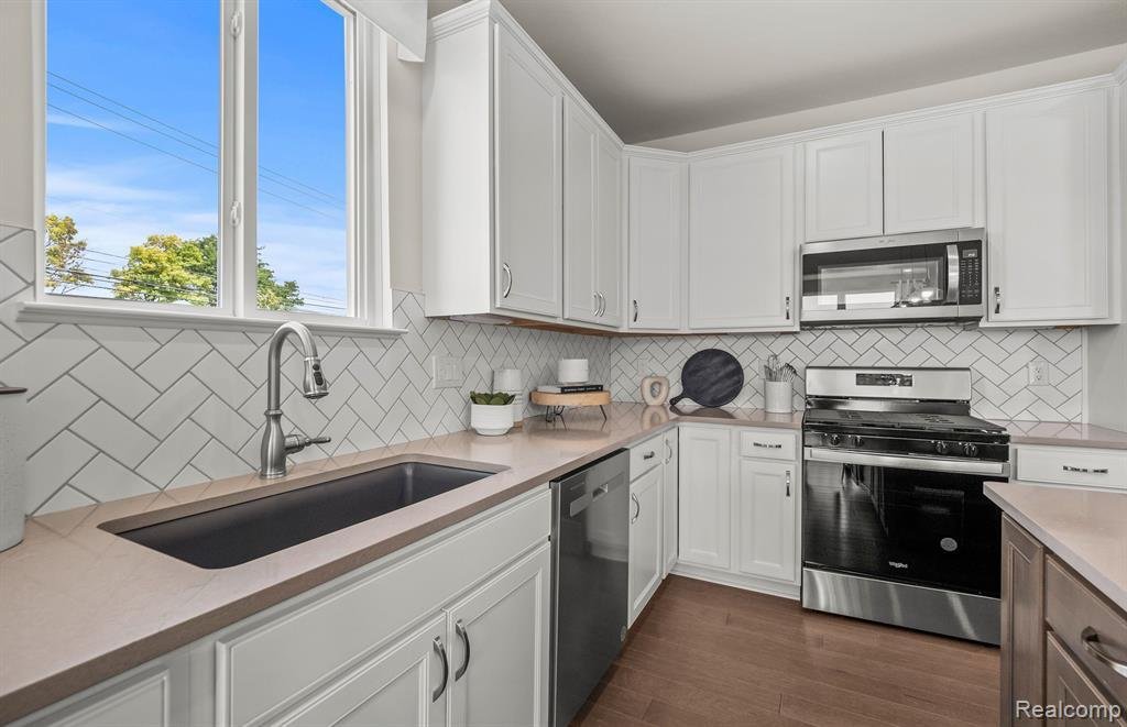 Condo in Clarkston, Michigan, United States 5 - 18308633