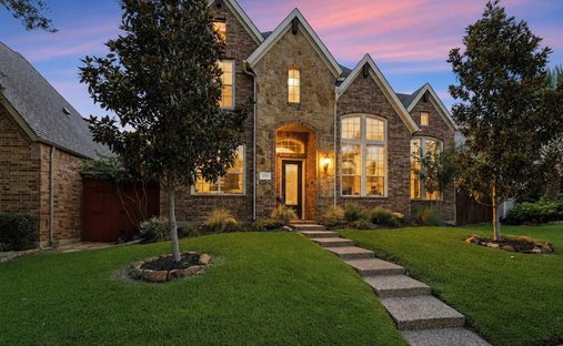 House in Plano, Texas, United States 1