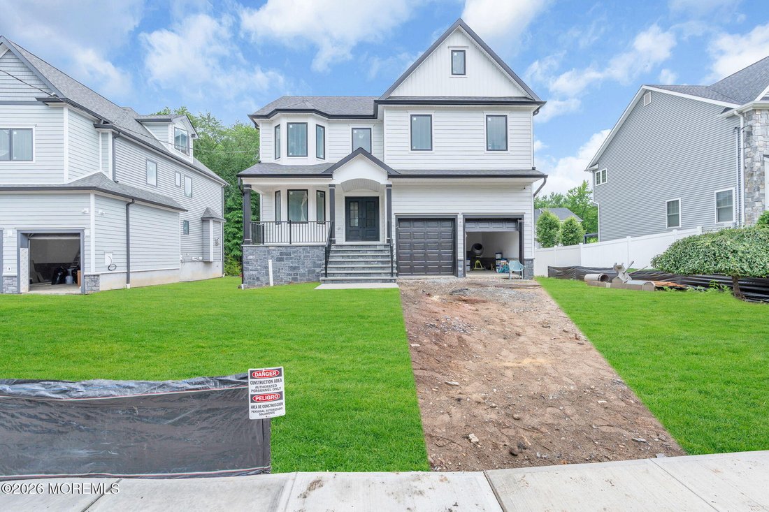 House in Marlboro Township, New Jersey, United States 5 - 18305843