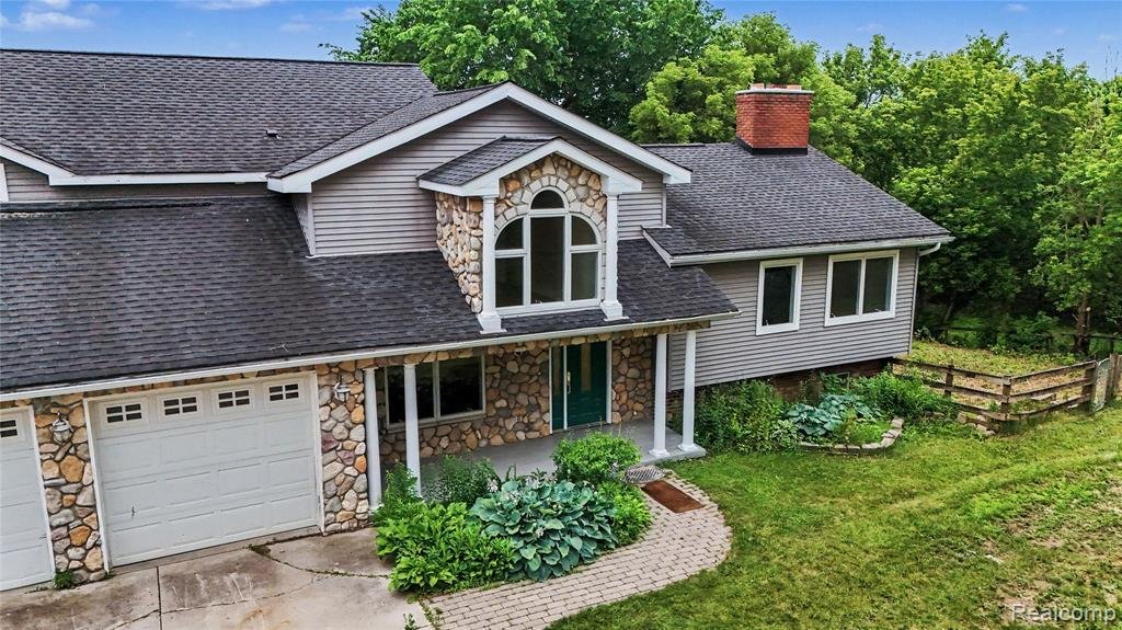House in Metamora, Michigan, United States 5 - 18307217