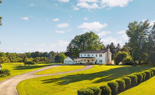 House in Traverse City, Michigan, United States 1