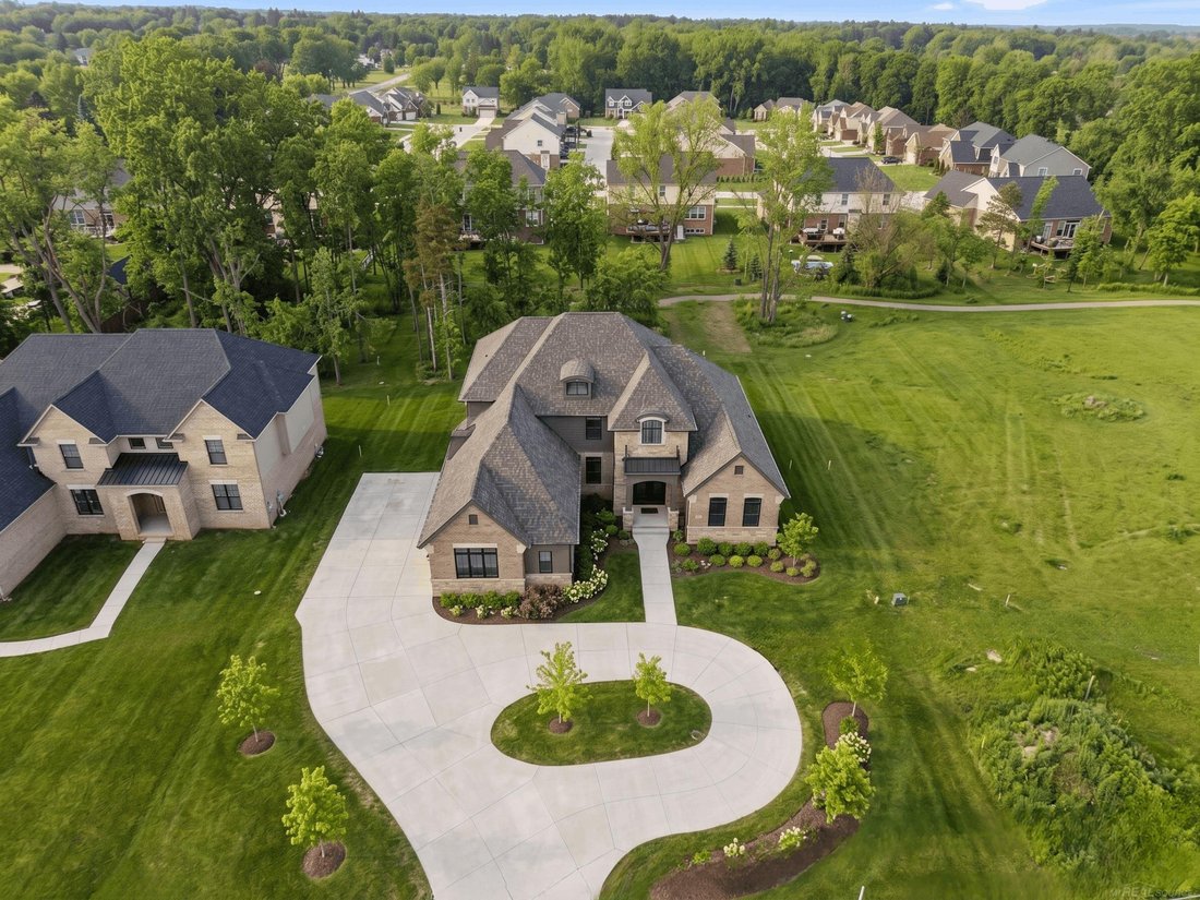 House in Rochester, Michigan, United States 2 - 18307152