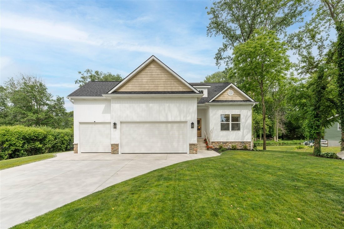 House in Portage, Michigan, United States 3 - 18307651