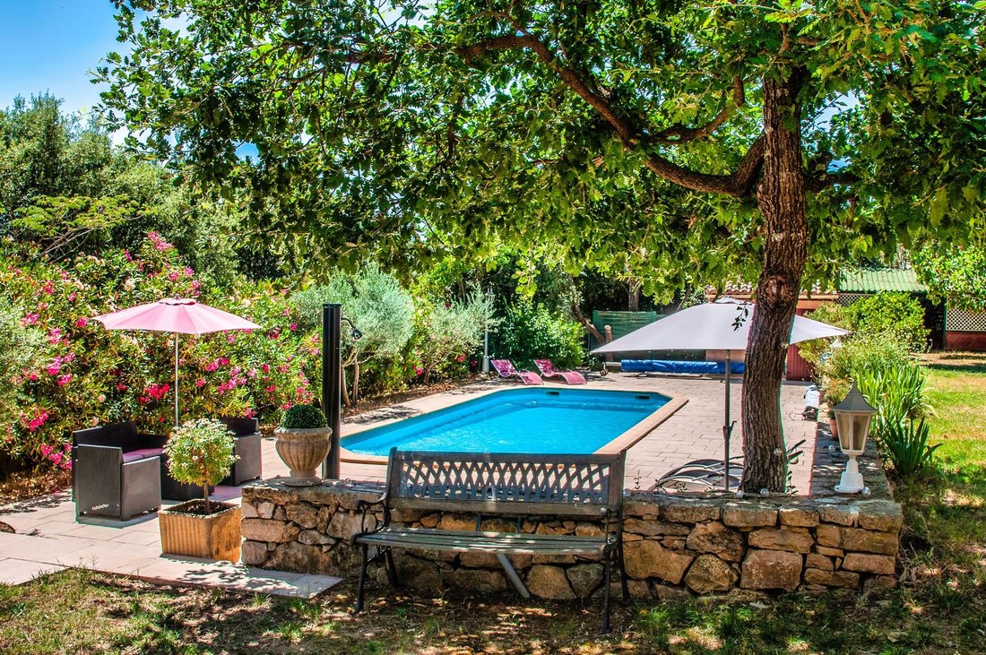 Casa a Montfort-sur-Argens, Provenza-Alpi-Costa Azzurra, Francia 1 - 18306895