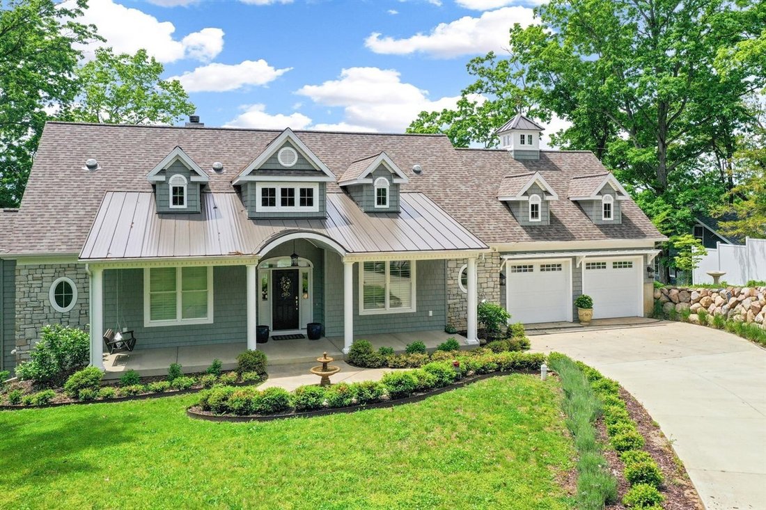 House in Three Rivers, Michigan, United States 1 - 18307561