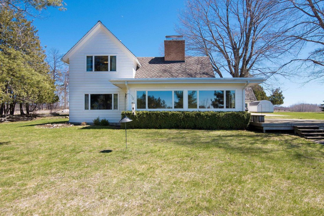 House in East Jordan, Michigan, United States 2 - 18310109