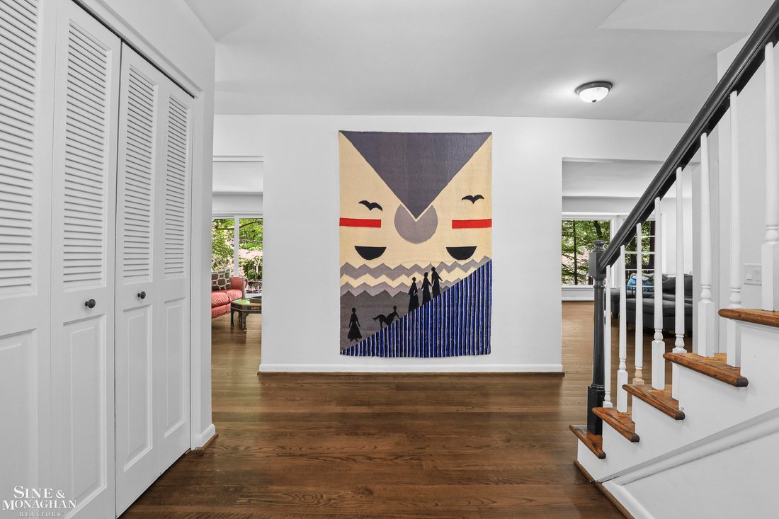 House in Beverly Hills, Michigan, United States 3 - 18307984