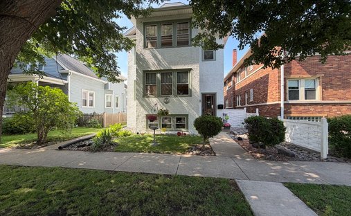 Apartment in Brookfield, Illinois, United States 1