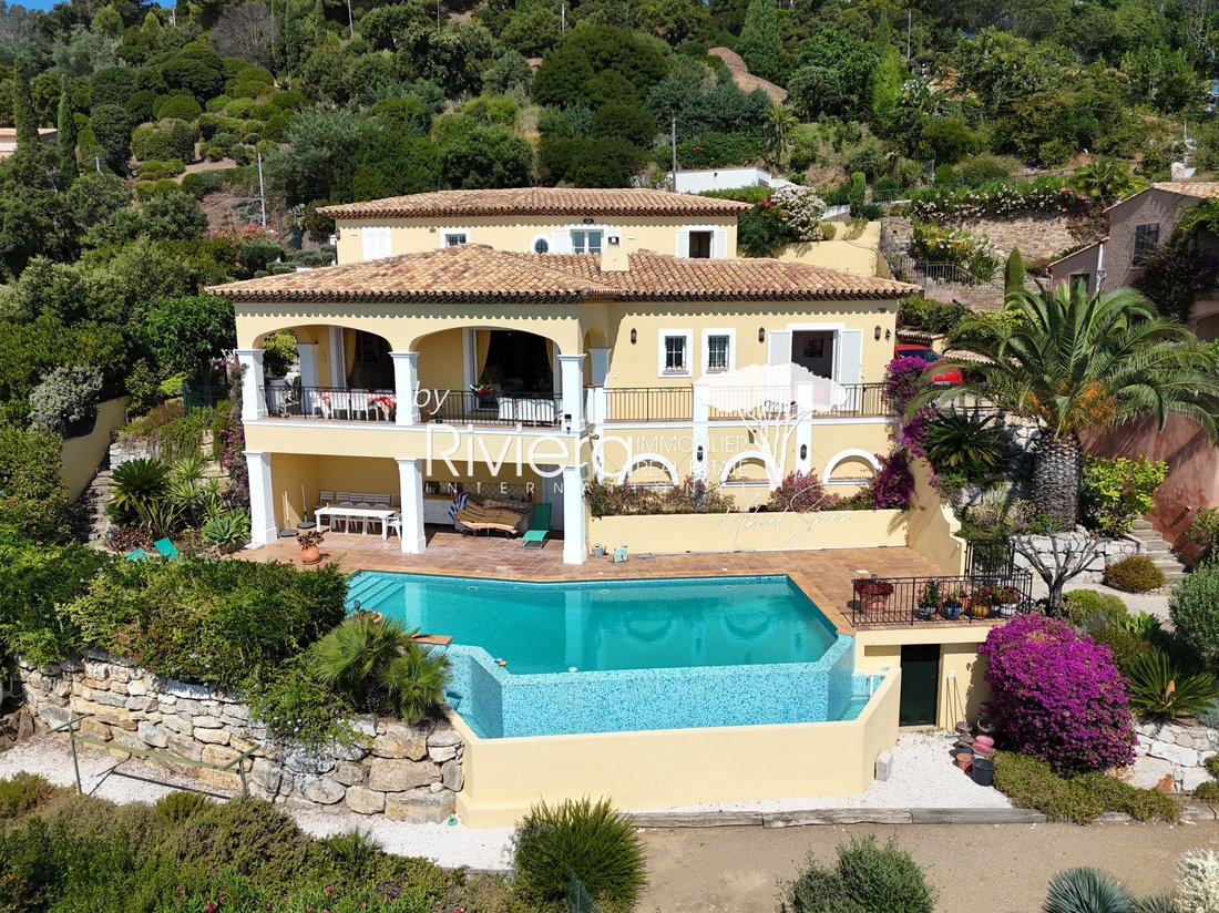 Villa in Nord, Cavalaire-sur-Mer, France 5 - 18306425