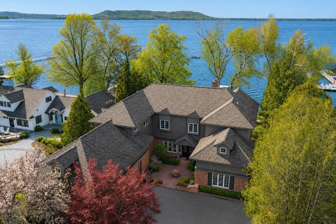 House in Glen Arbor, Michigan, United States 1 - 18307424