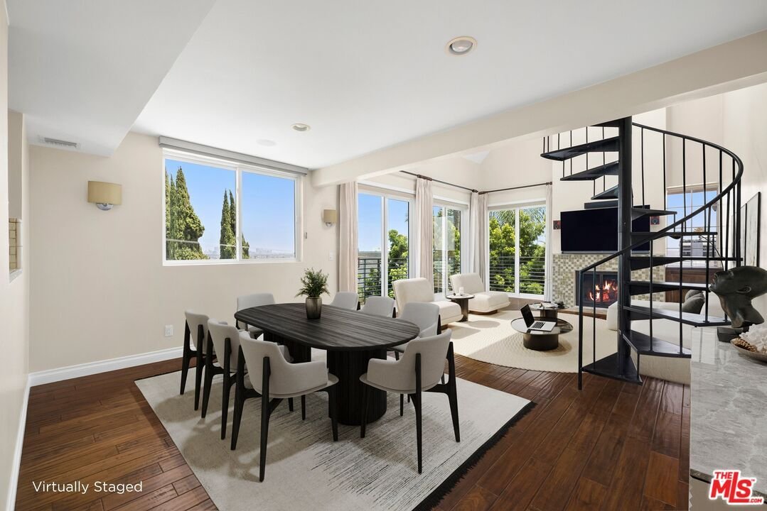 Condo in Los Angeles, California, United States 2 - 18306682