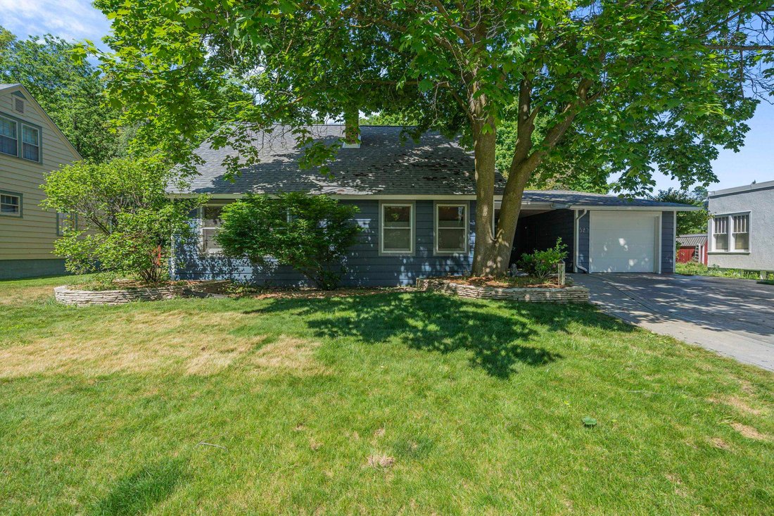 House in Garfield Township, Michigan, United States 5 - 18308531