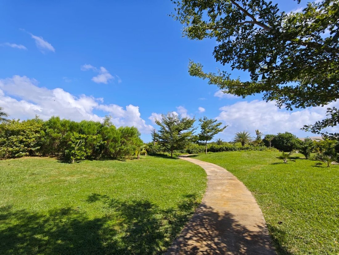Land in Grand Baie, Rivière du Rempart District, Mauritius 2 - 18306844