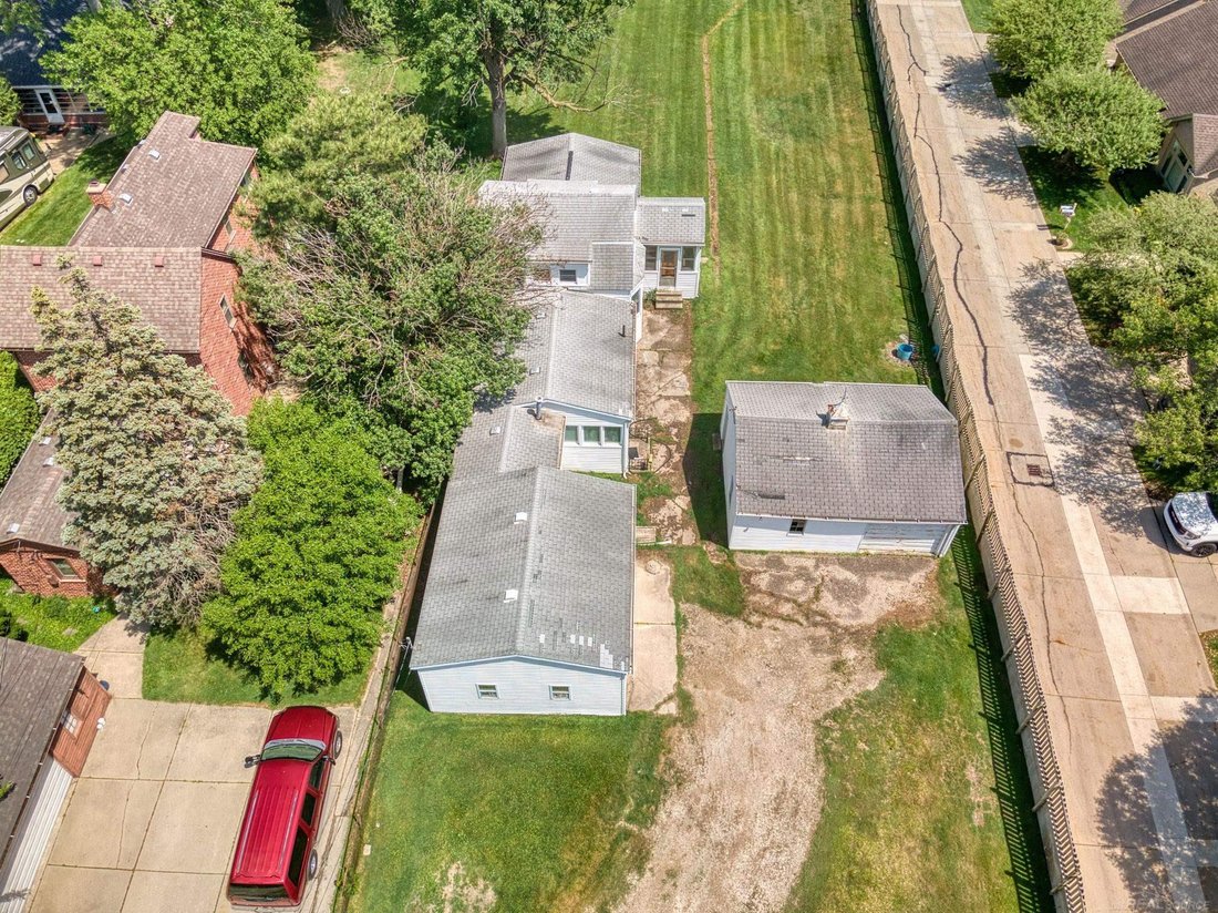 House in St. Clair Shores, Michigan, United States 4 - 18307913