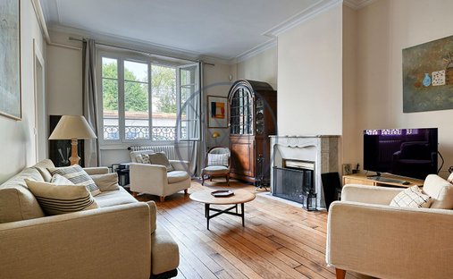 Apartment in Domaine National du Château, Versailles, France 1