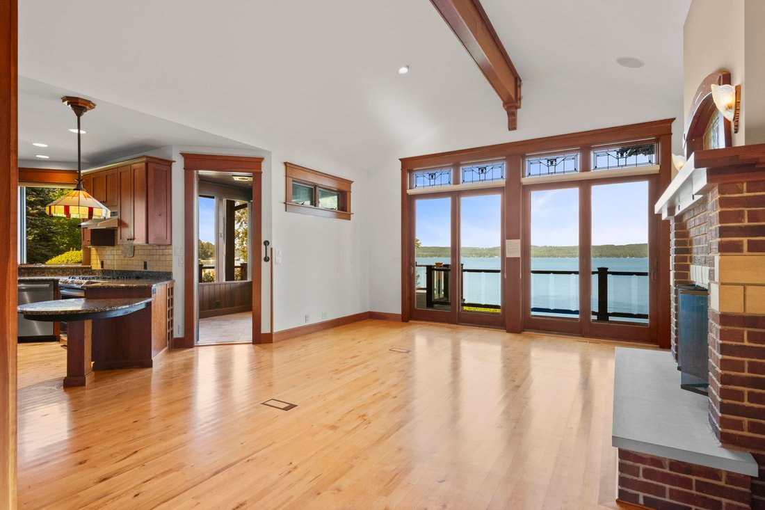 House in Elk Rapids, Michigan, United States 3 - 18309245