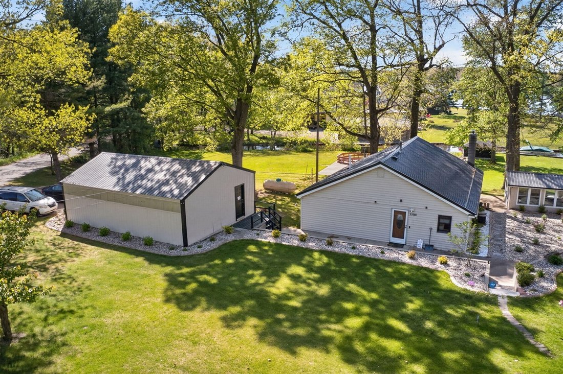House in Vandalia, Michigan, United States 4 - 18307384