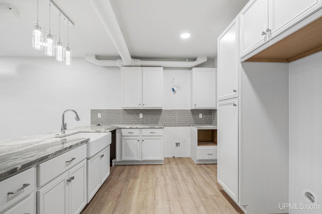 Condominio en Marquette, Míchigan, Estados Unidos 3 - 18308100