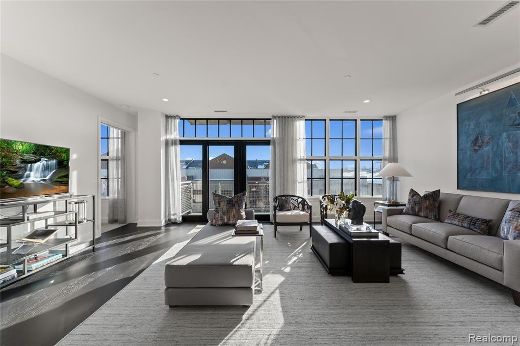 Condo in Birmingham, Michigan, United States 5 - 18307590