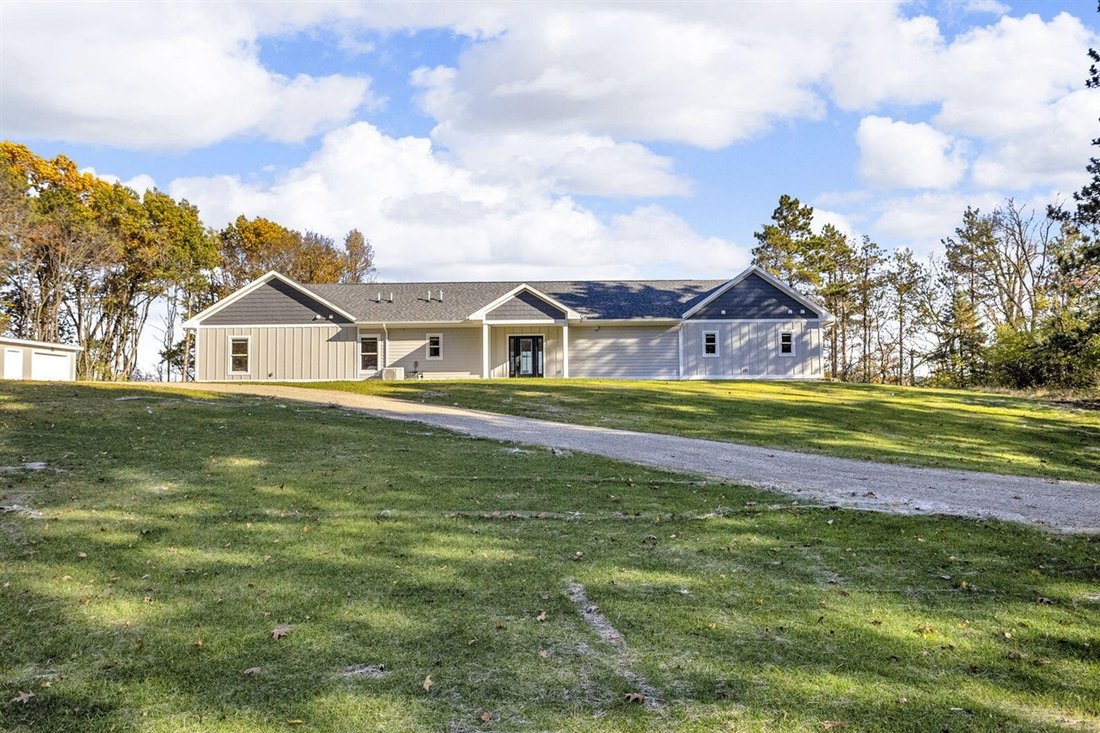House in Horton, Michigan, United States 1 - 18307412