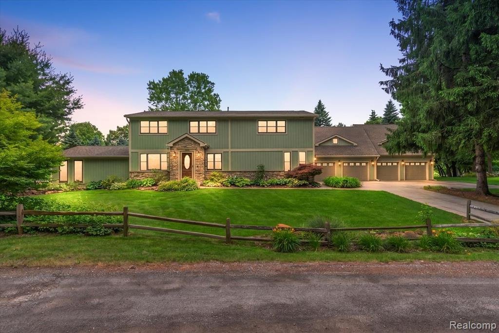 House in Township of Hamburg, Michigan, United States 1 - 18307676