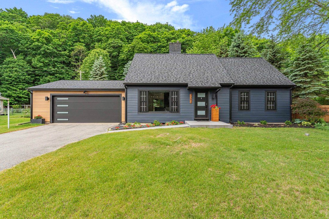 House in Garfield Township, Michigan, United States 2 - 18308231