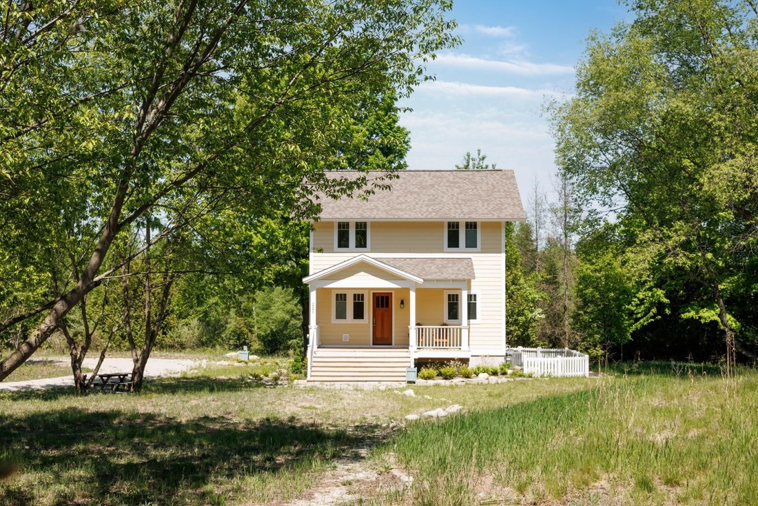 House in Glen Arbor, Michigan, United States 1 - 18307562