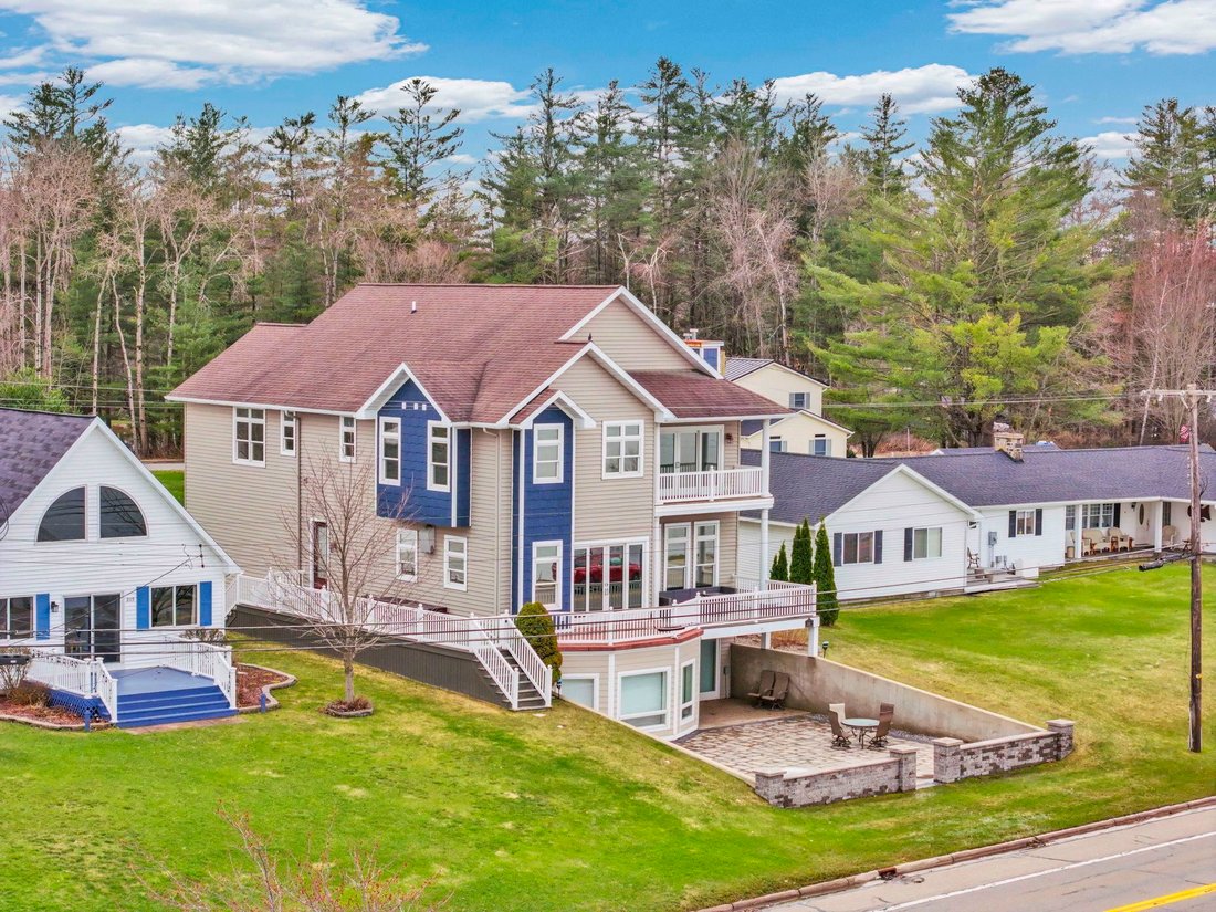House in Cadillac, Michigan, United States 2 - 18307479