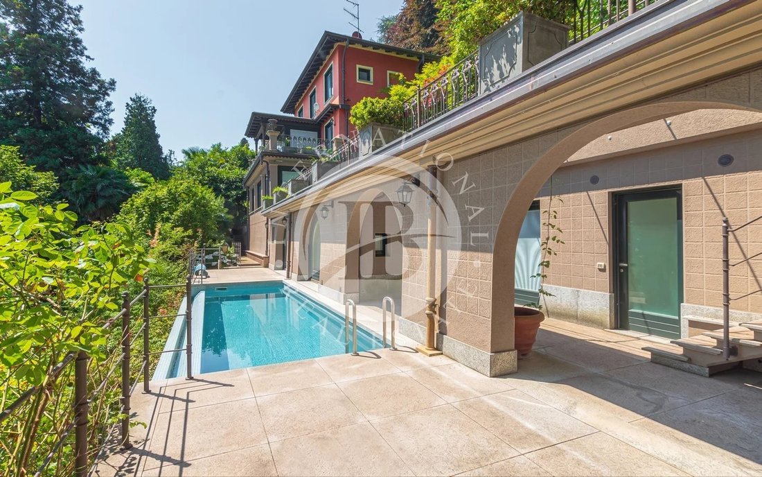 Villa in Meina, Piedmont, Italy 1 - 18305940