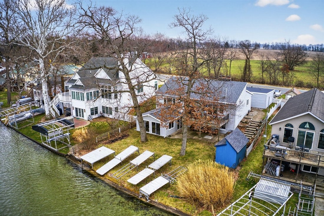 House in Three Rivers, Michigan, United States 3 - 18307481