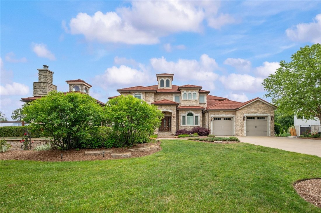 House in Benton Harbor, Michigan, United States 1 - 18307296
