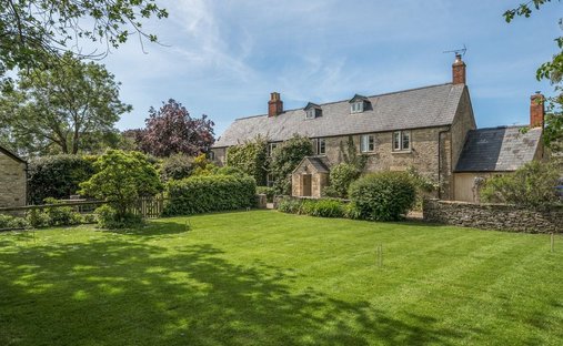House in Cirencester, England 1