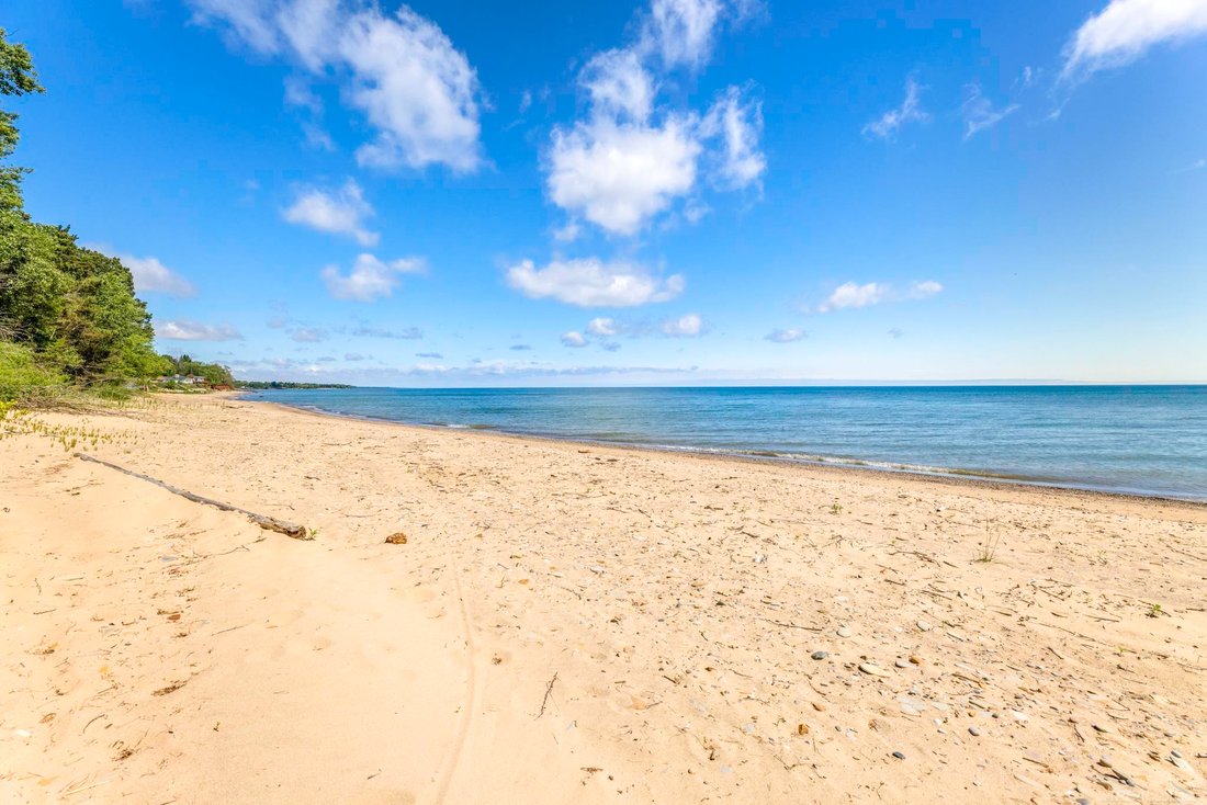 House in Deckerville, Michigan, United States 5 - 18307173