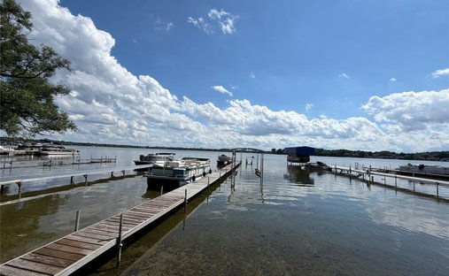 House in Walled Lake, Michigan, United States 1