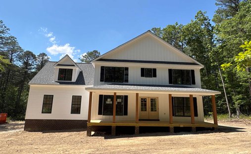 House in Mineral, Virginia, United States 1