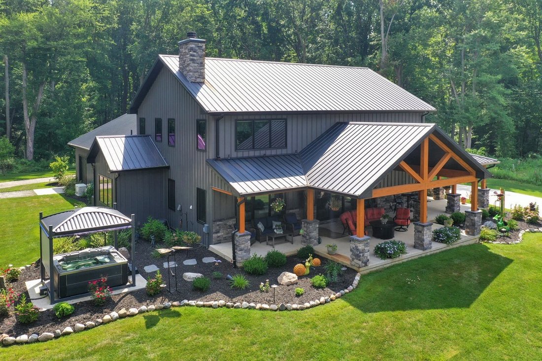 House in White Pigeon, Michigan, United States 2 - 18308113