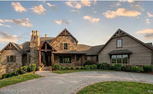 Maison à West Bloomfield Township, Michigan, États-Unis 1